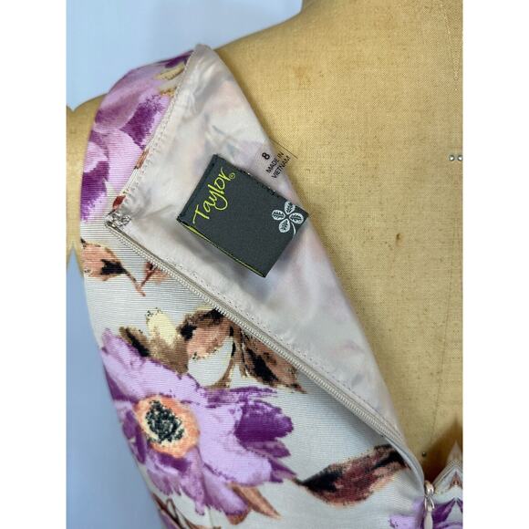 Taylor Floral Faille Fit and Flare Box Pleated Dress Bow Pockets Lined - Picture 3 of 3